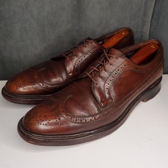 Allen Edmonds MacNeil 9157 Leather Wingtip Dress Shoe US Men's 11 AAA (Narrow) - Picture 9 of 9